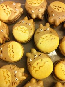 TortoMacarons_Legalbakery